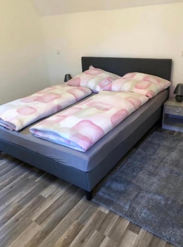 Ferienhaus Oliveira Spalt Luaran gambar
